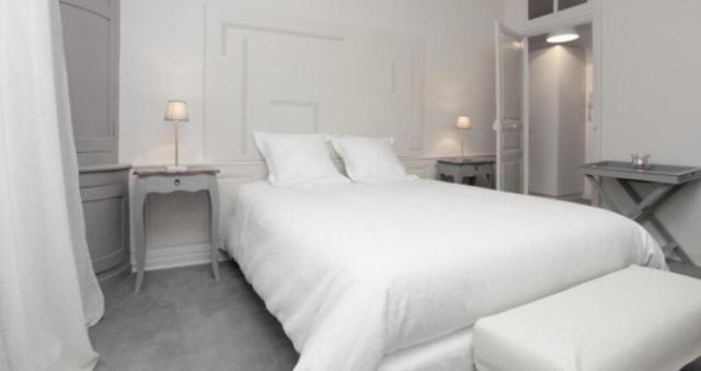Suites De La Tour Perigueux Centre Pokój zdjęcie